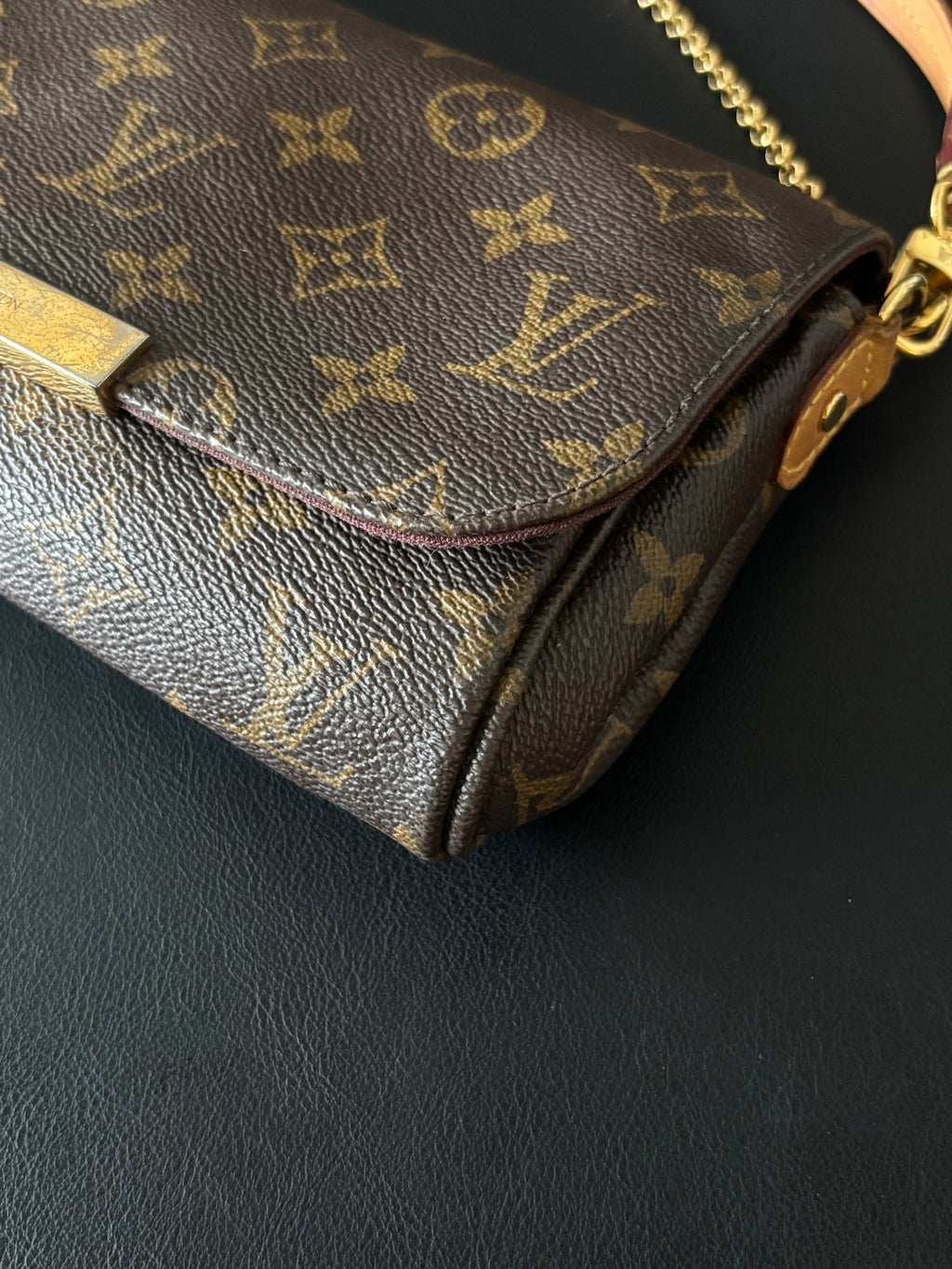 Louis Vuitton Crossbody