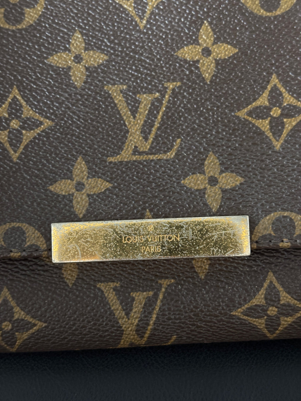 Louis Vuitton Crossbody