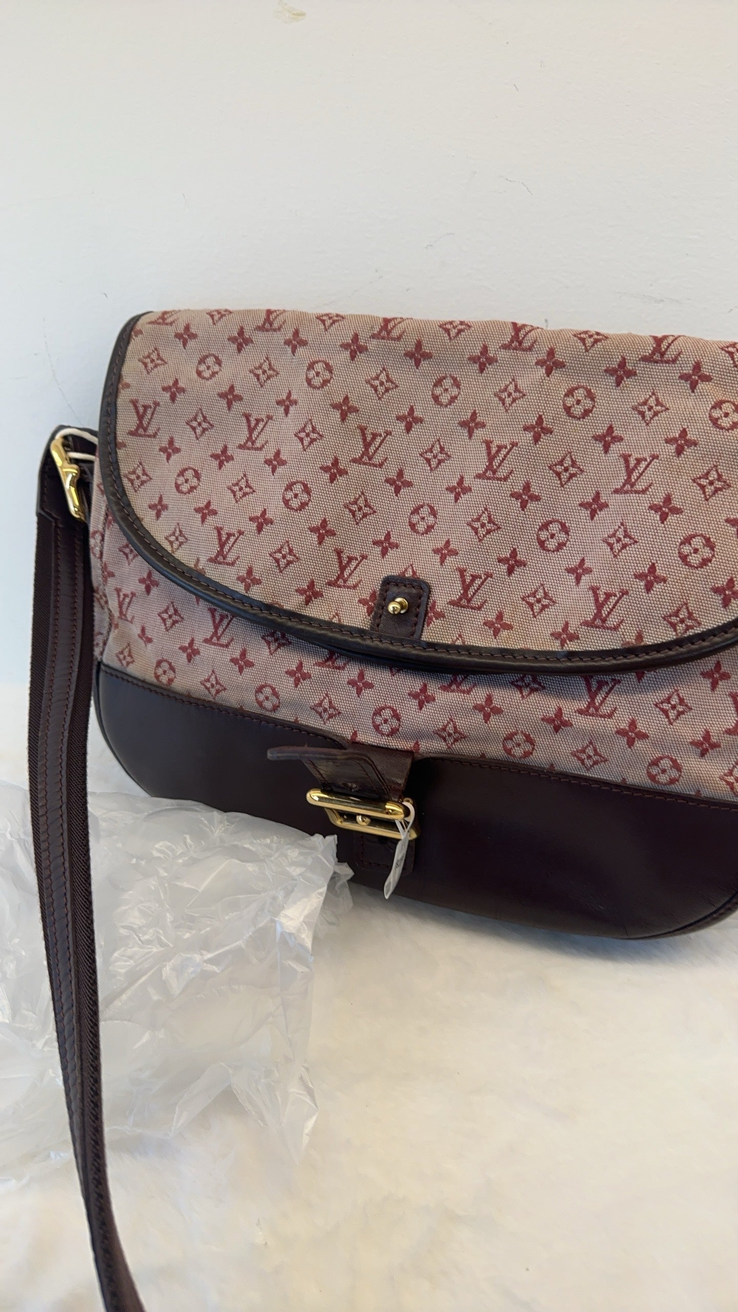 Louis Vuitton Crossbody