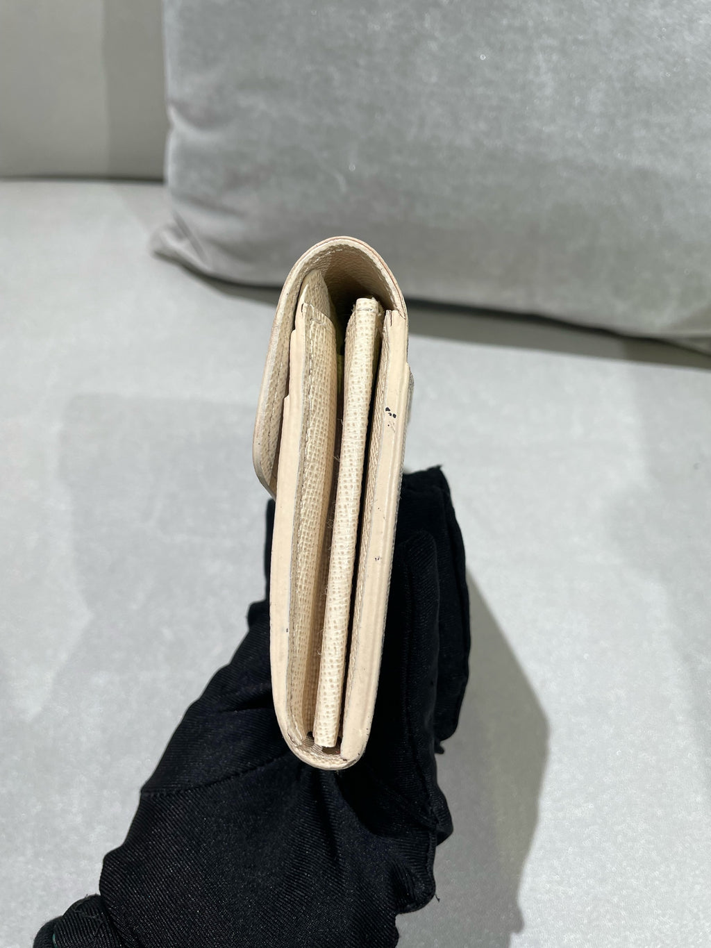 Louis Vuitton N63545