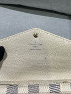 Louis Vuitton N63545