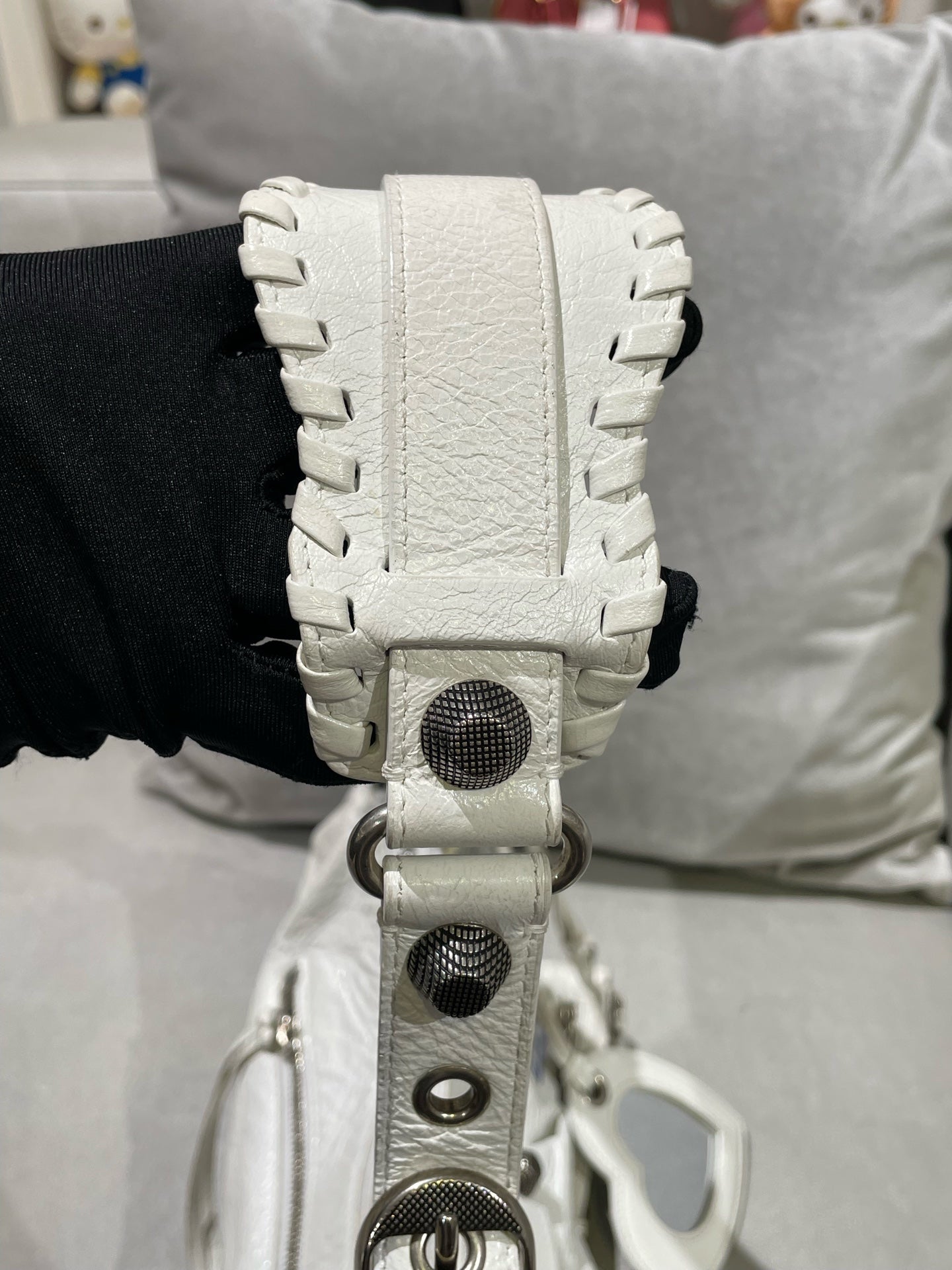 Balenciaga Le Cagole White 6713071VG9Y9104