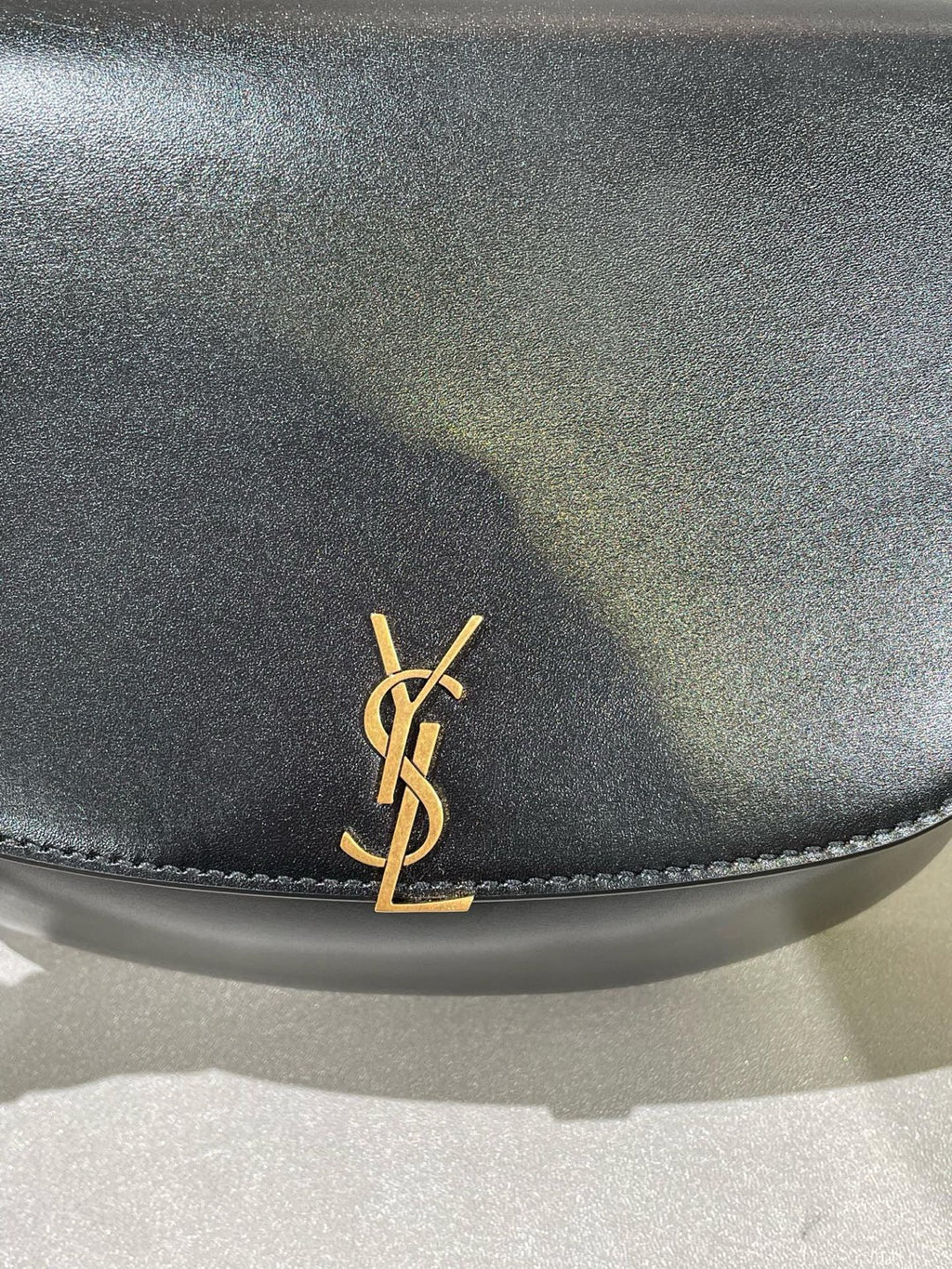 Saint laurent VOLTAIRE BOX SAINT LAURENT top-handle bag Black 8008460SX0W1000