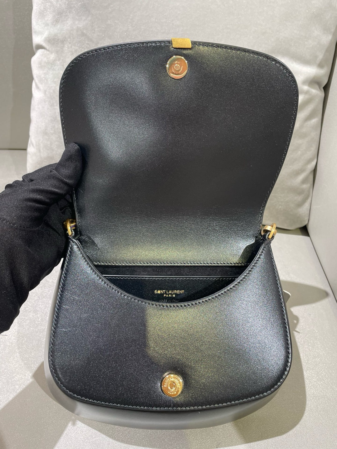 Saint laurent VOLTAIRE BOX SAINT LAURENT top-handle bag Black 8008460SX0W1000