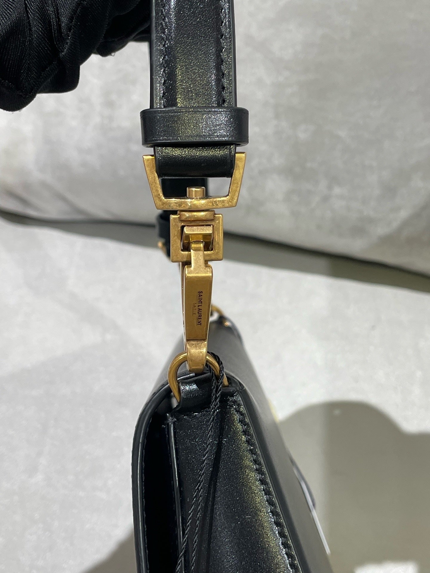 Saint laurent VOLTAIRE BOX SAINT LAURENT top-handle bag Black 8008460SX0W1000