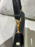 Saint laurent VOLTAIRE BOX SAINT LAURENT top-handle bag Black 8008460SX0W1000