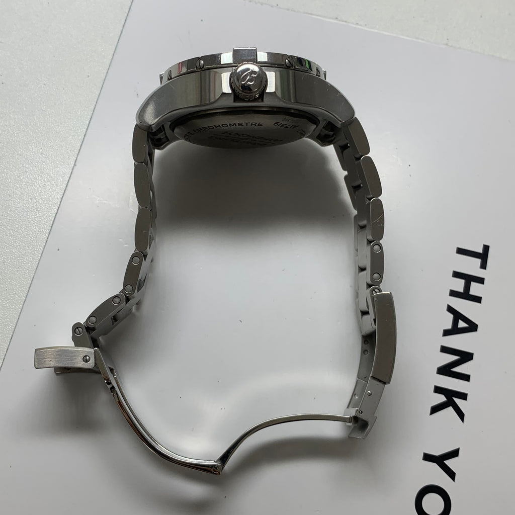 Breitling Avenger 45 millimeters A17319101I1A1