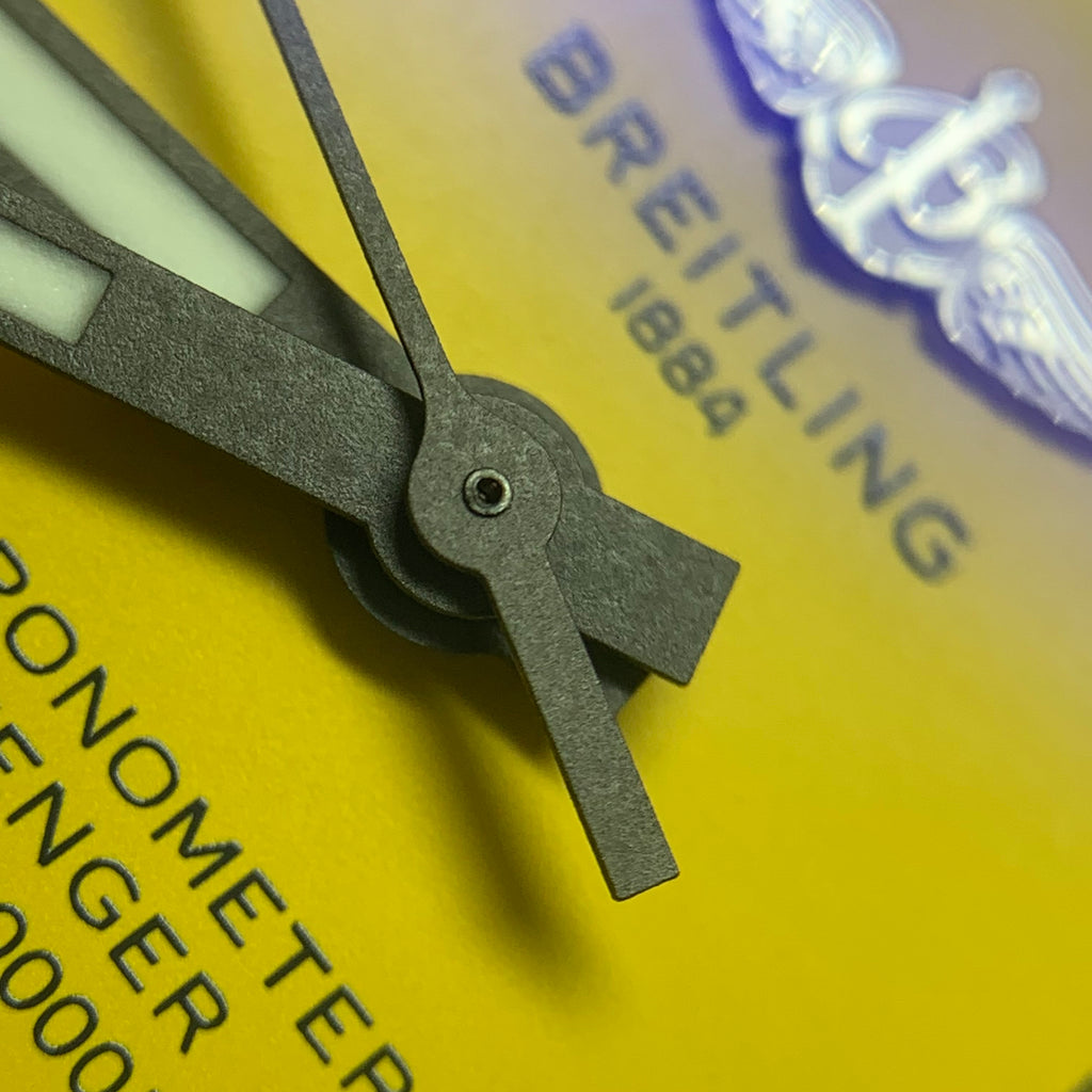Breitling Avenger 45 millimeters A17319101I1A1
