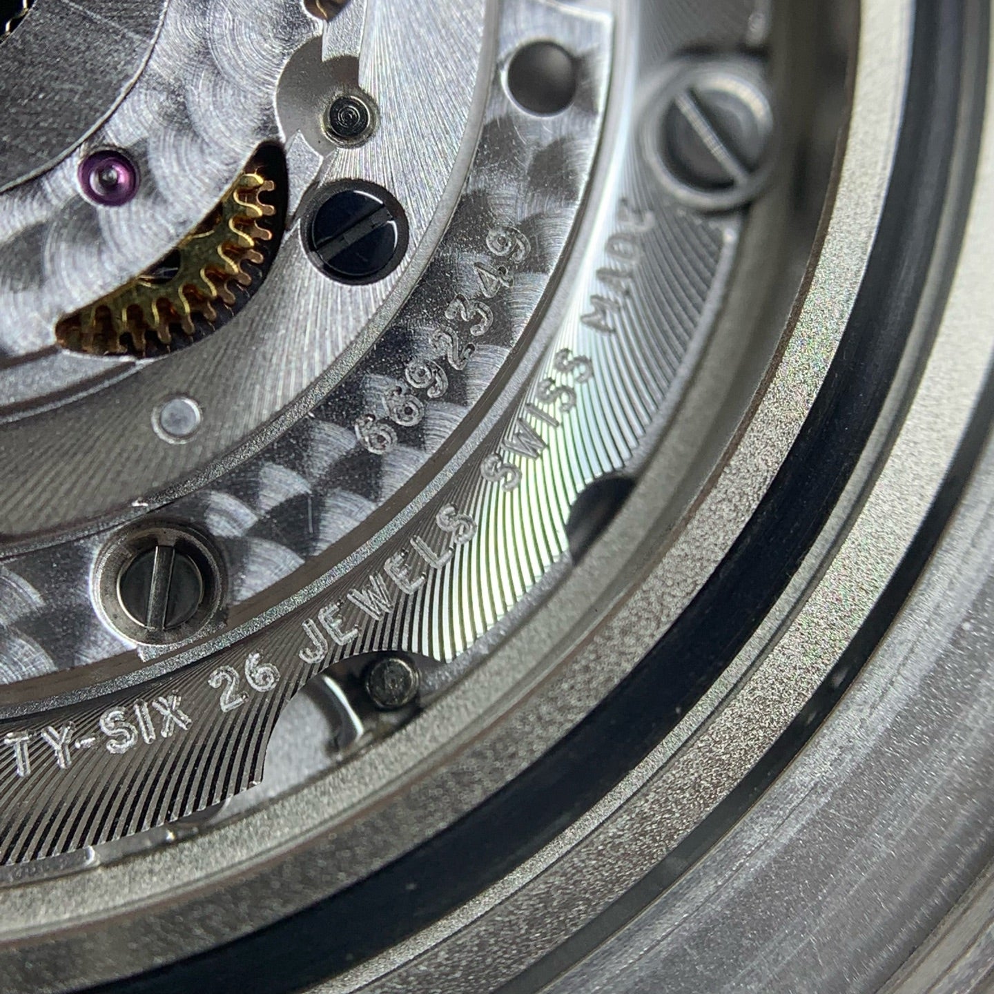 Breitling Avenger 45 millimeters A17319101I1A1