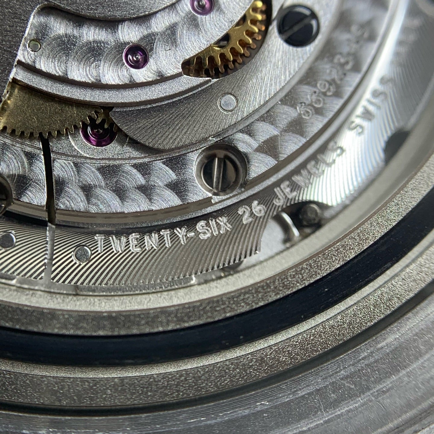 Breitling Avenger 45 millimeters A17319101I1A1