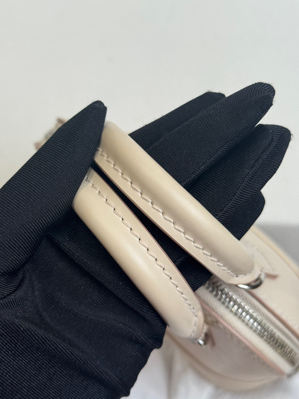 Louis Vuitton White