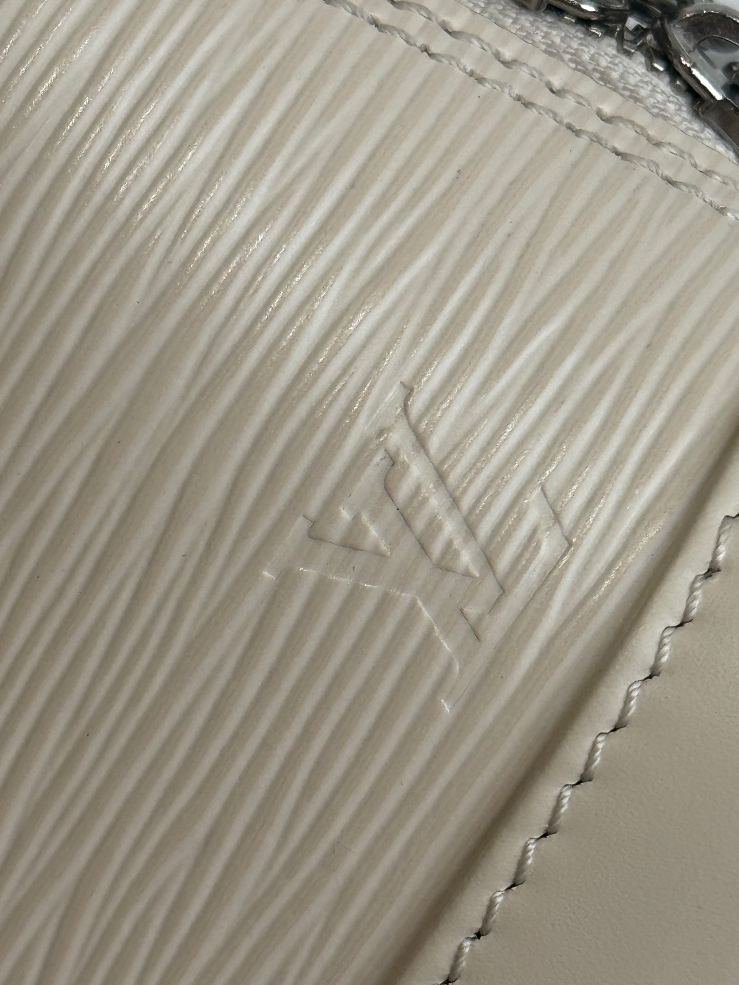 Louis Vuitton White