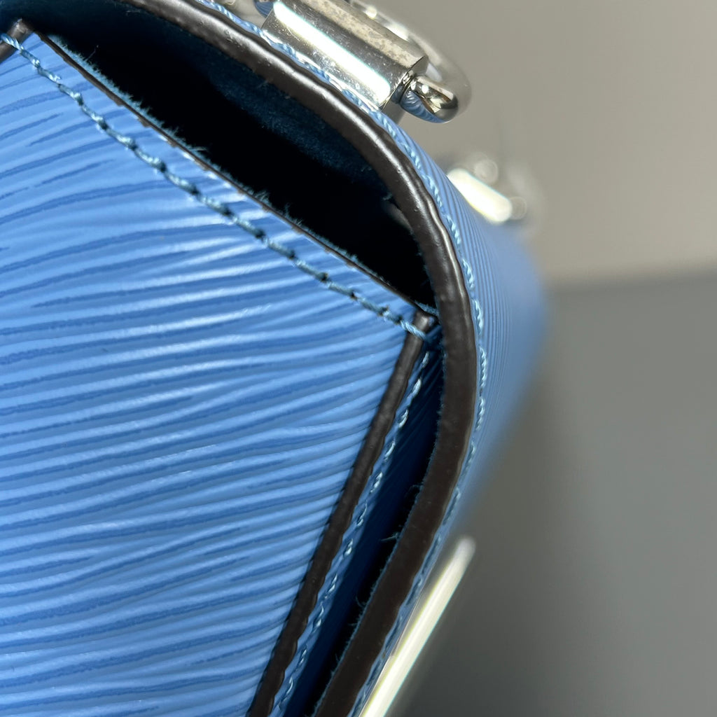 Louis Vuitton Leather Blue