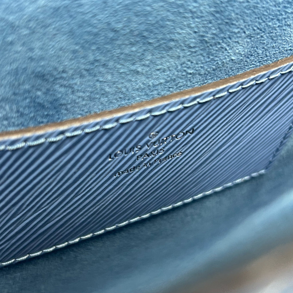Louis Vuitton Leather Blue