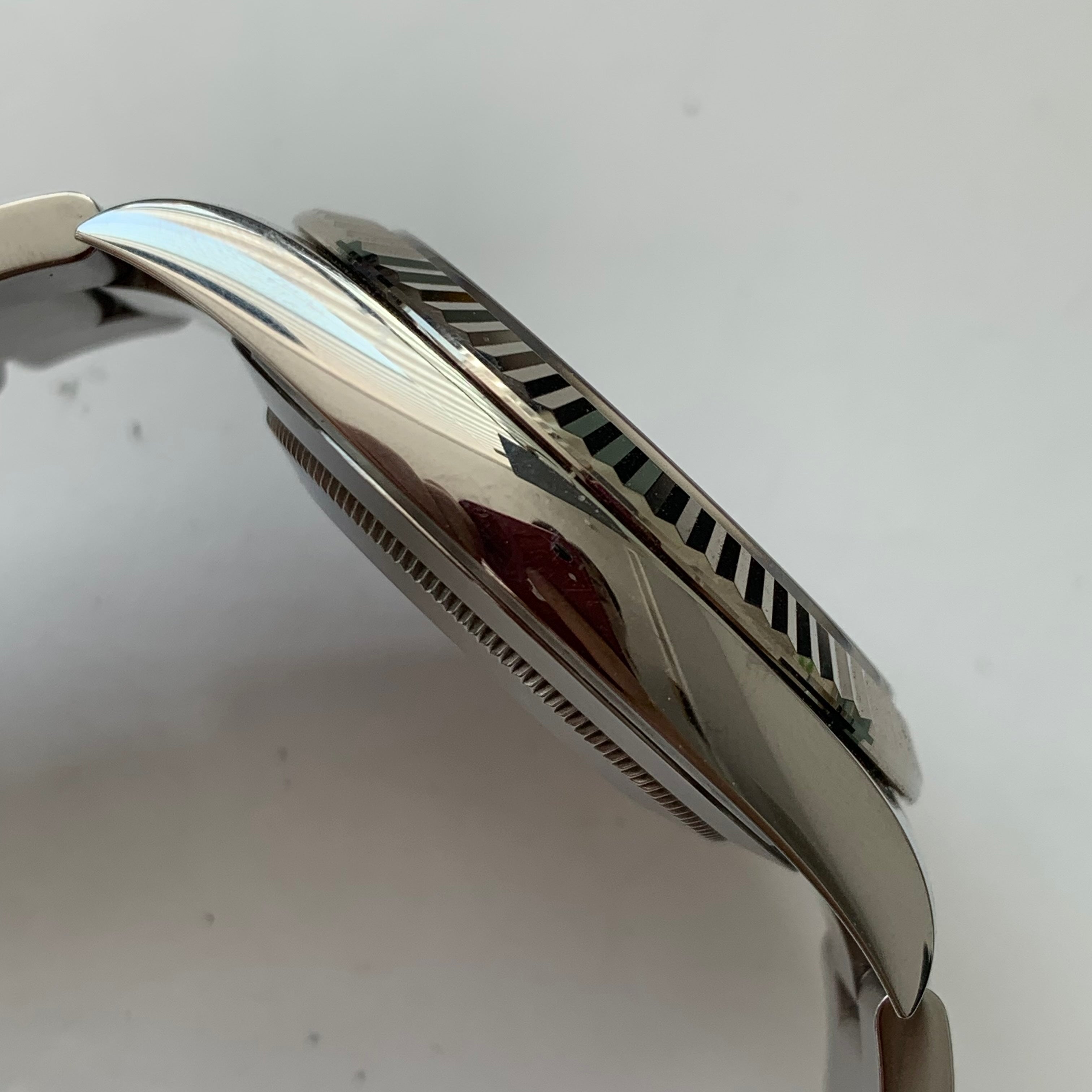 Rolex Log type 41 millimeters m126334-0005