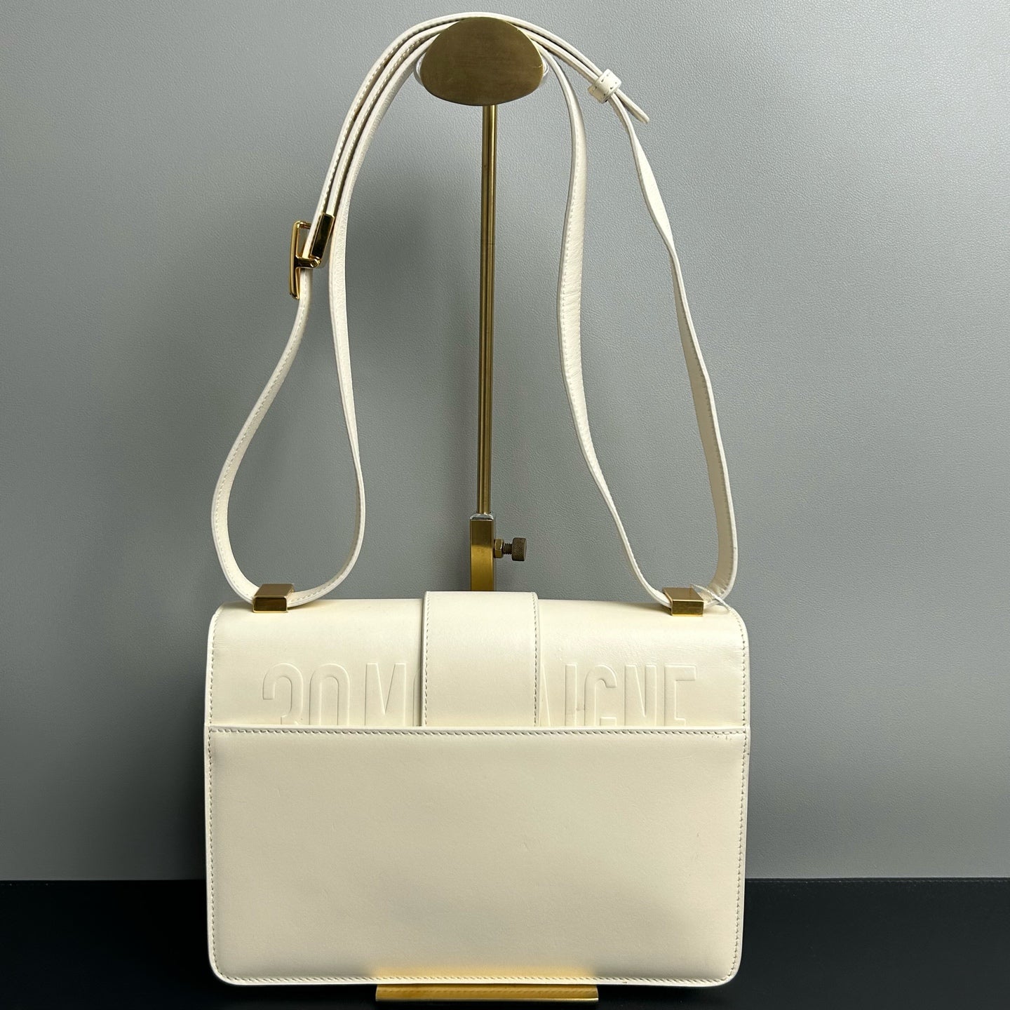 Dior White