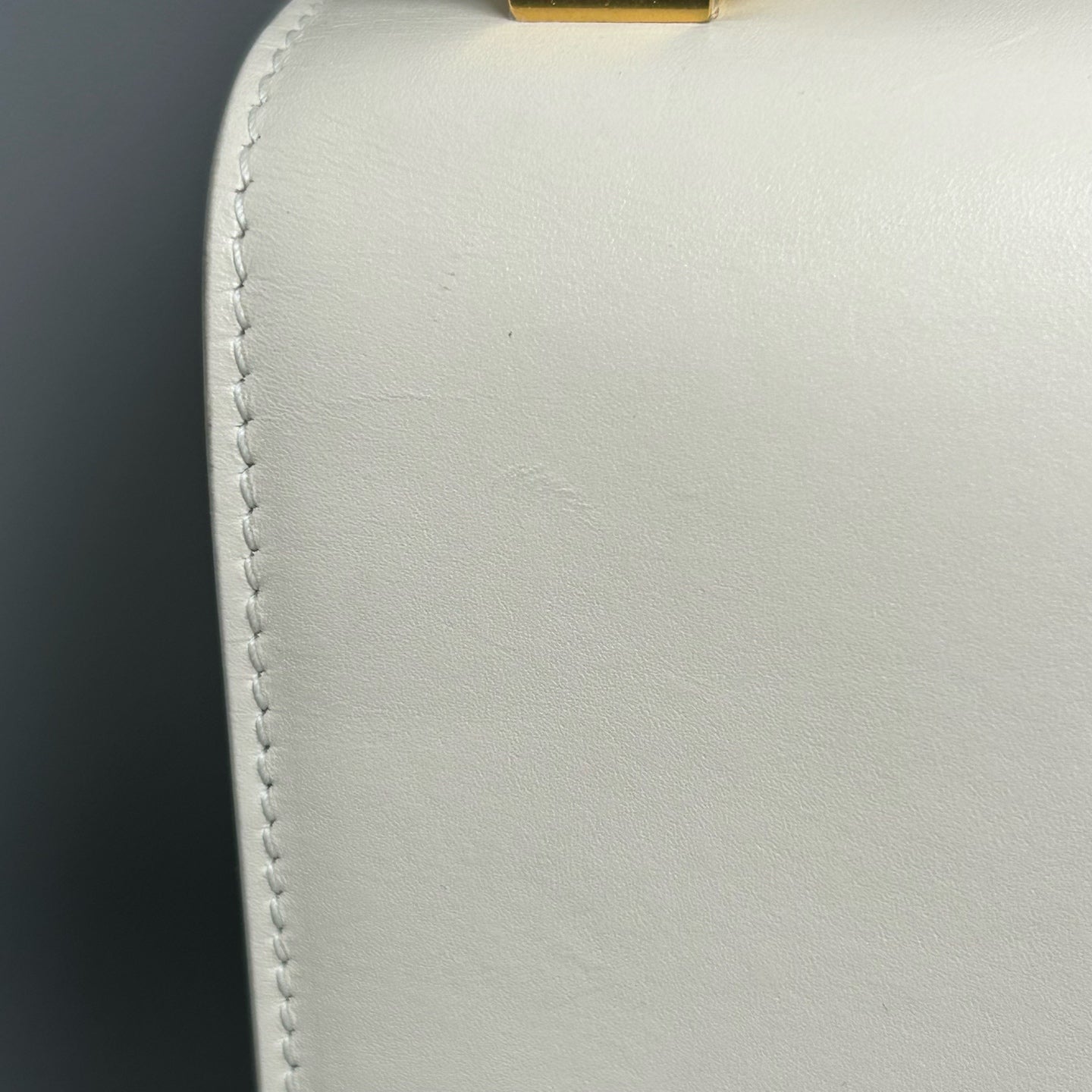 Dior White