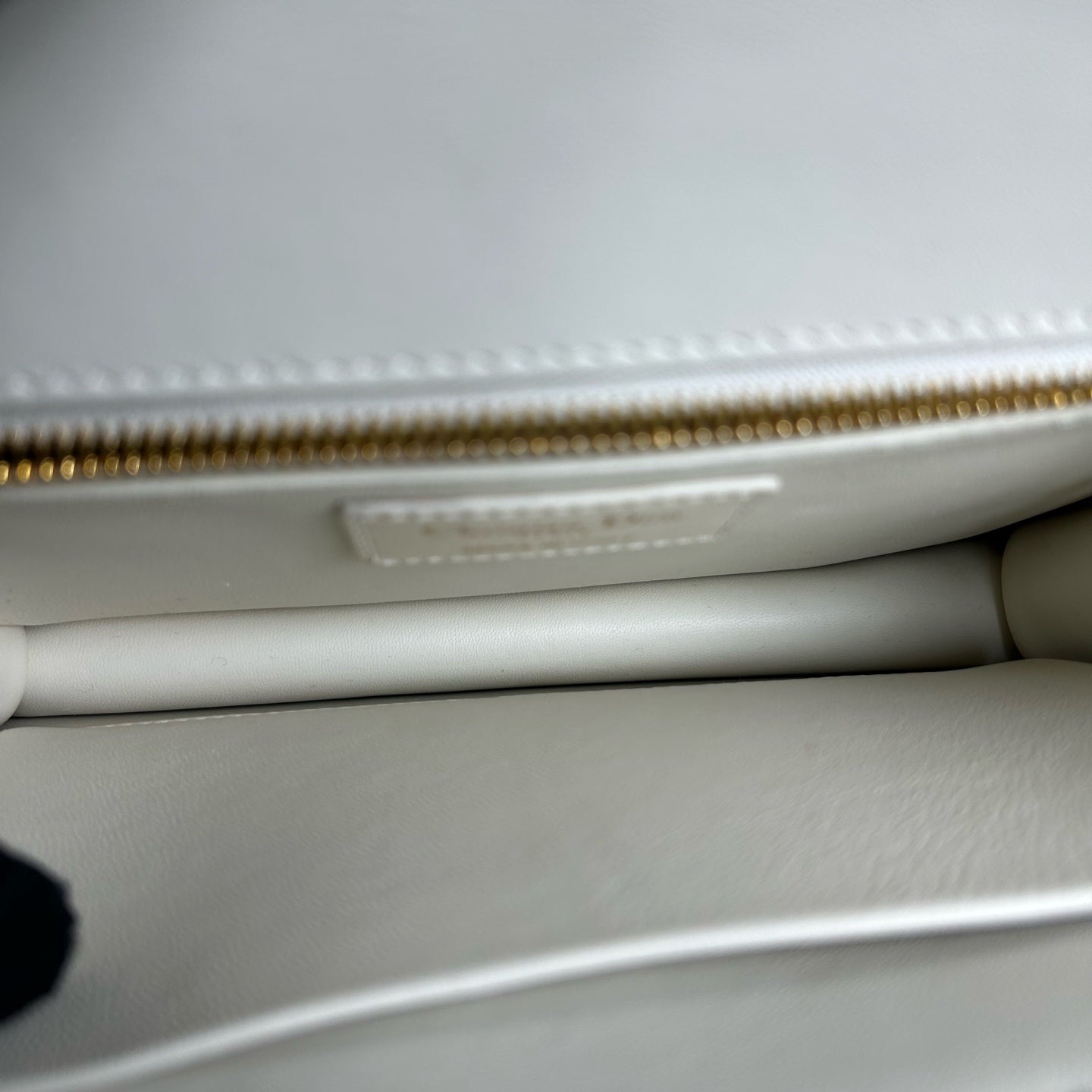 Dior White