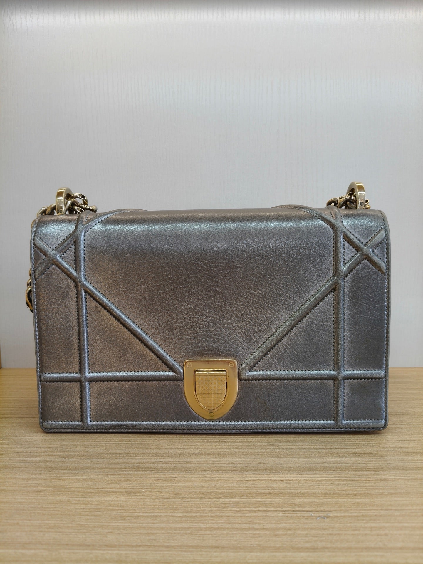 Dior Diorama Silver Shoulder Bag M0422OVKQM89K