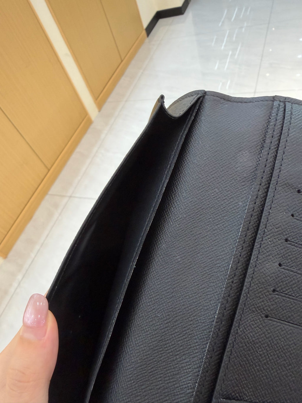 Louis Vuitton N61063
