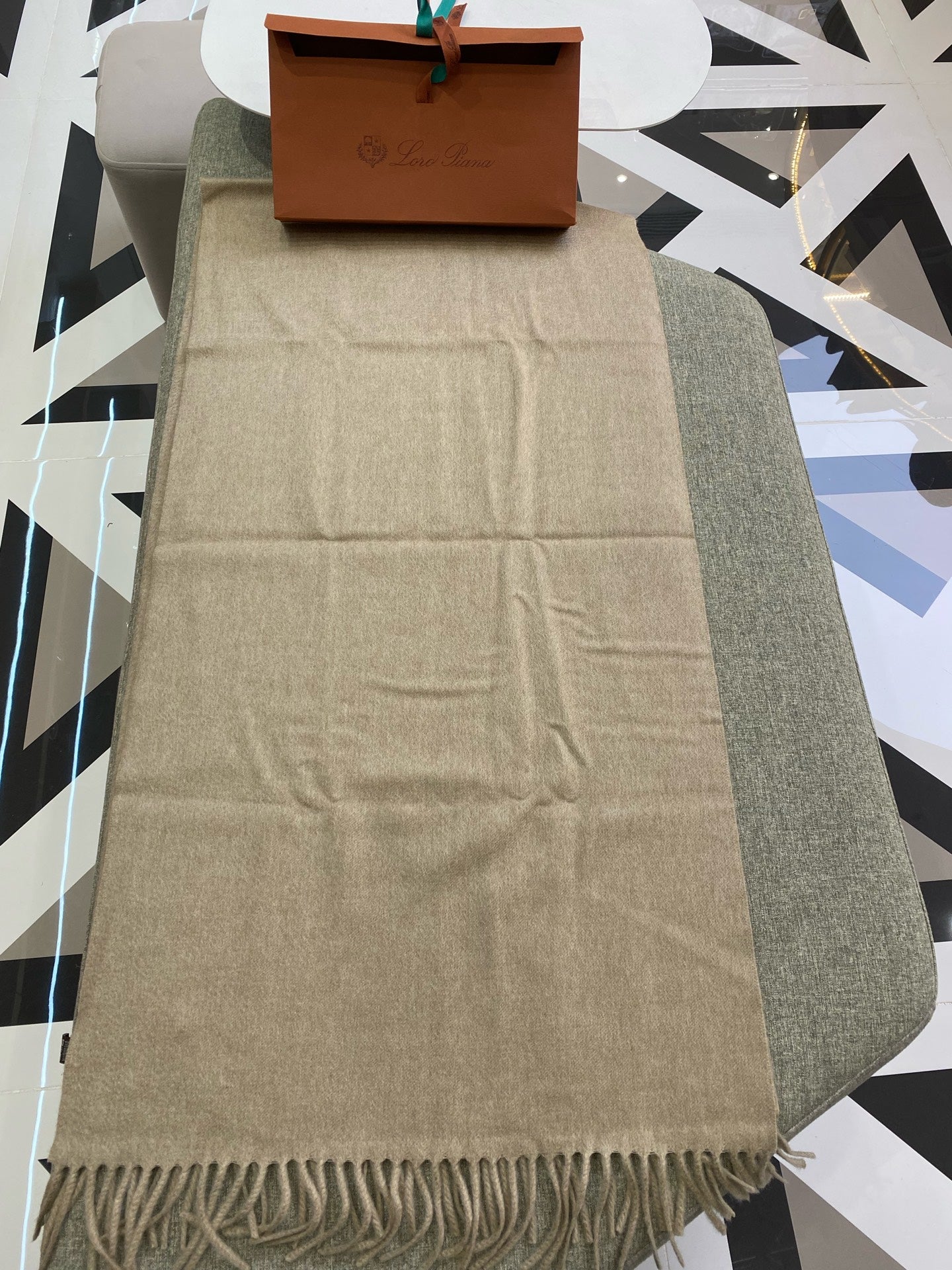 Loro piana Scarf