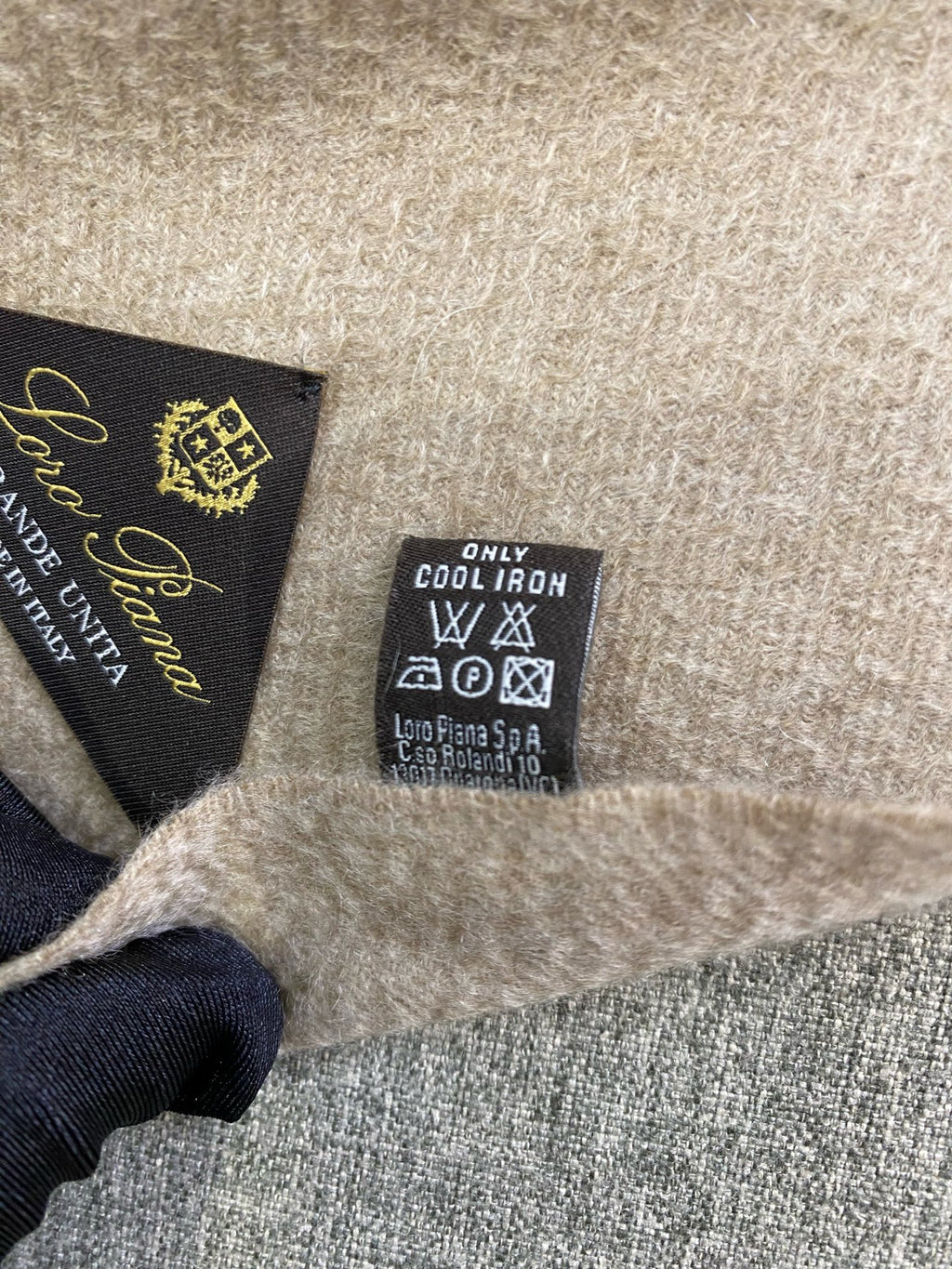 Loro piana Scarf