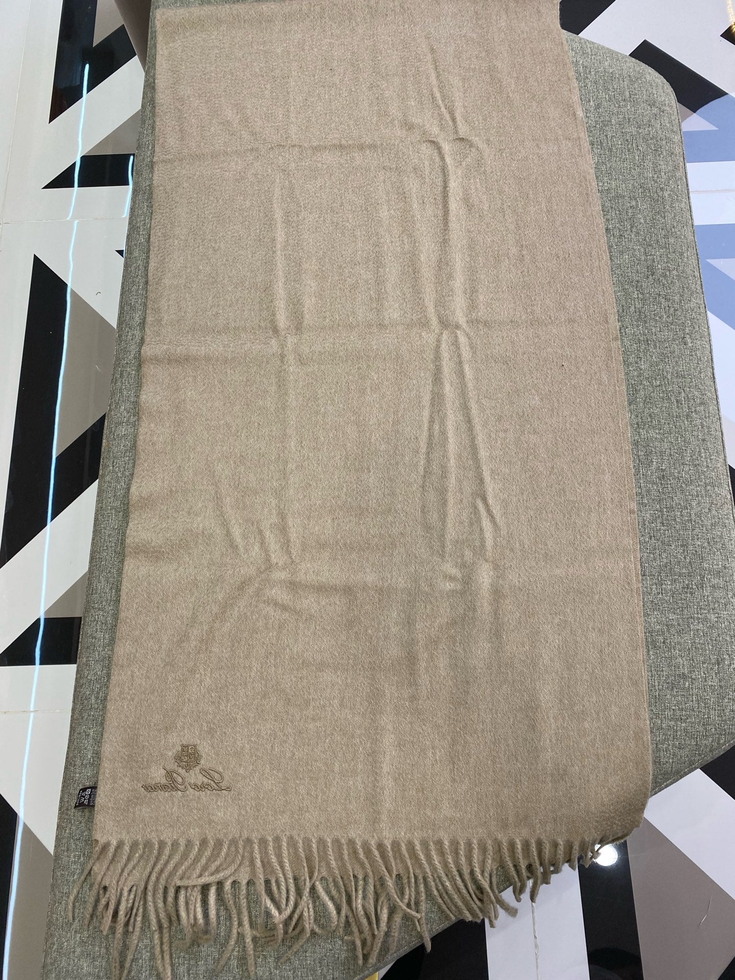 Loro piana Scarf