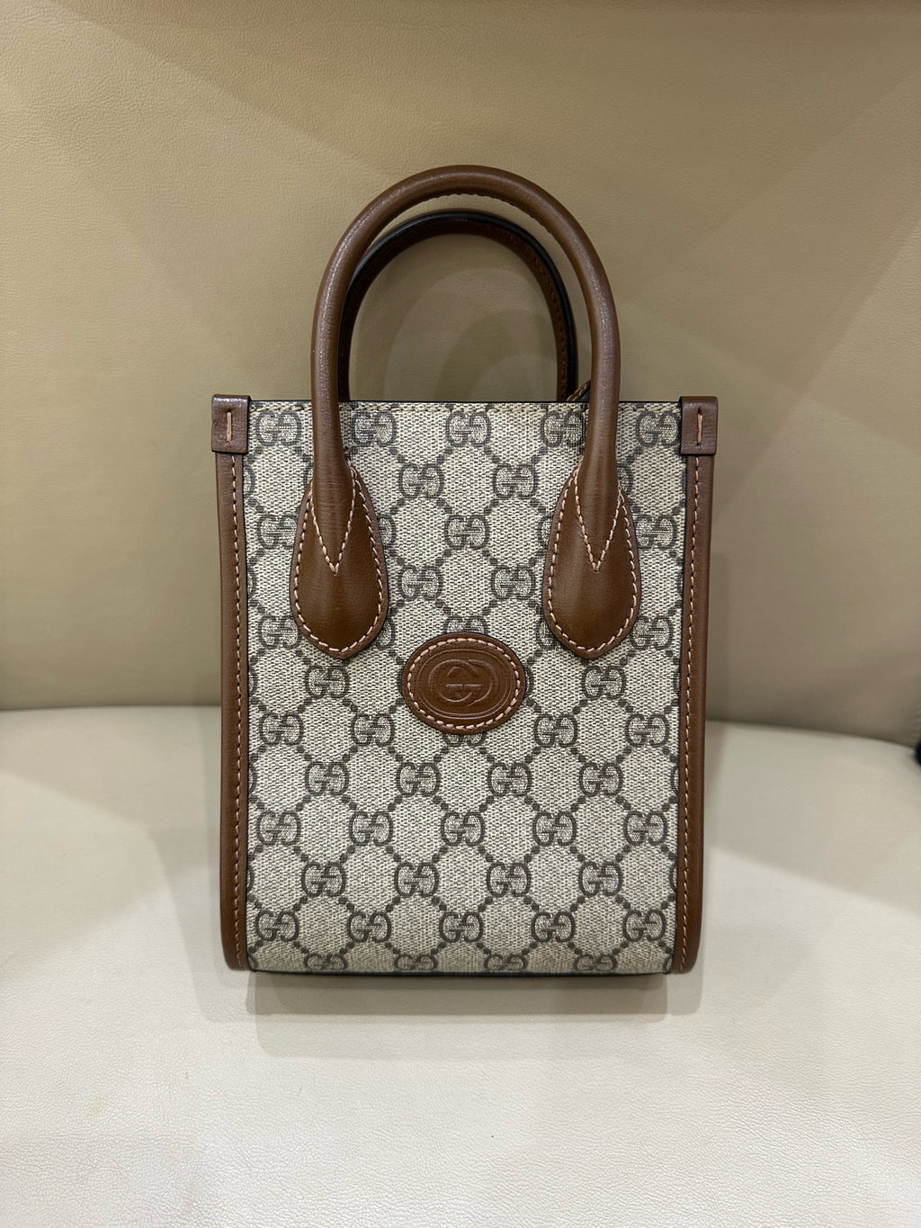 Gucci GG Retro Collection Tote 16 cm (width) x 20 cm (height) x 7 cm (depth) 671623 92TCG 8563