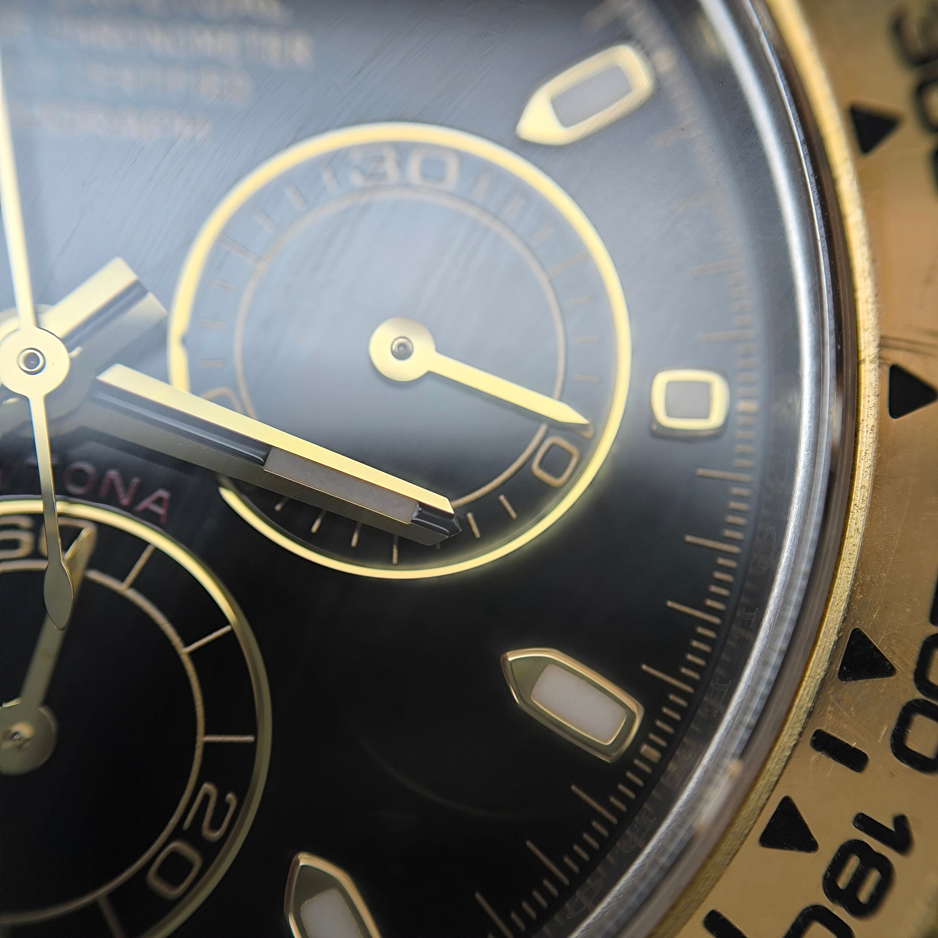 Rolex Cosmograph Daytona 40 millimeters m116503-0004