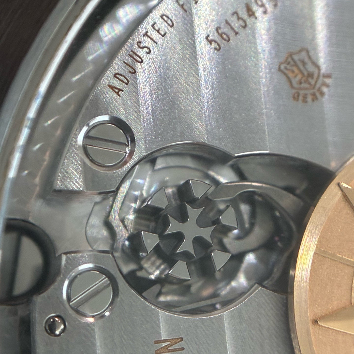 Vacheron Constantin Crisscrossing the Four Seas 42.5 millimeters 5520V/210A-B148