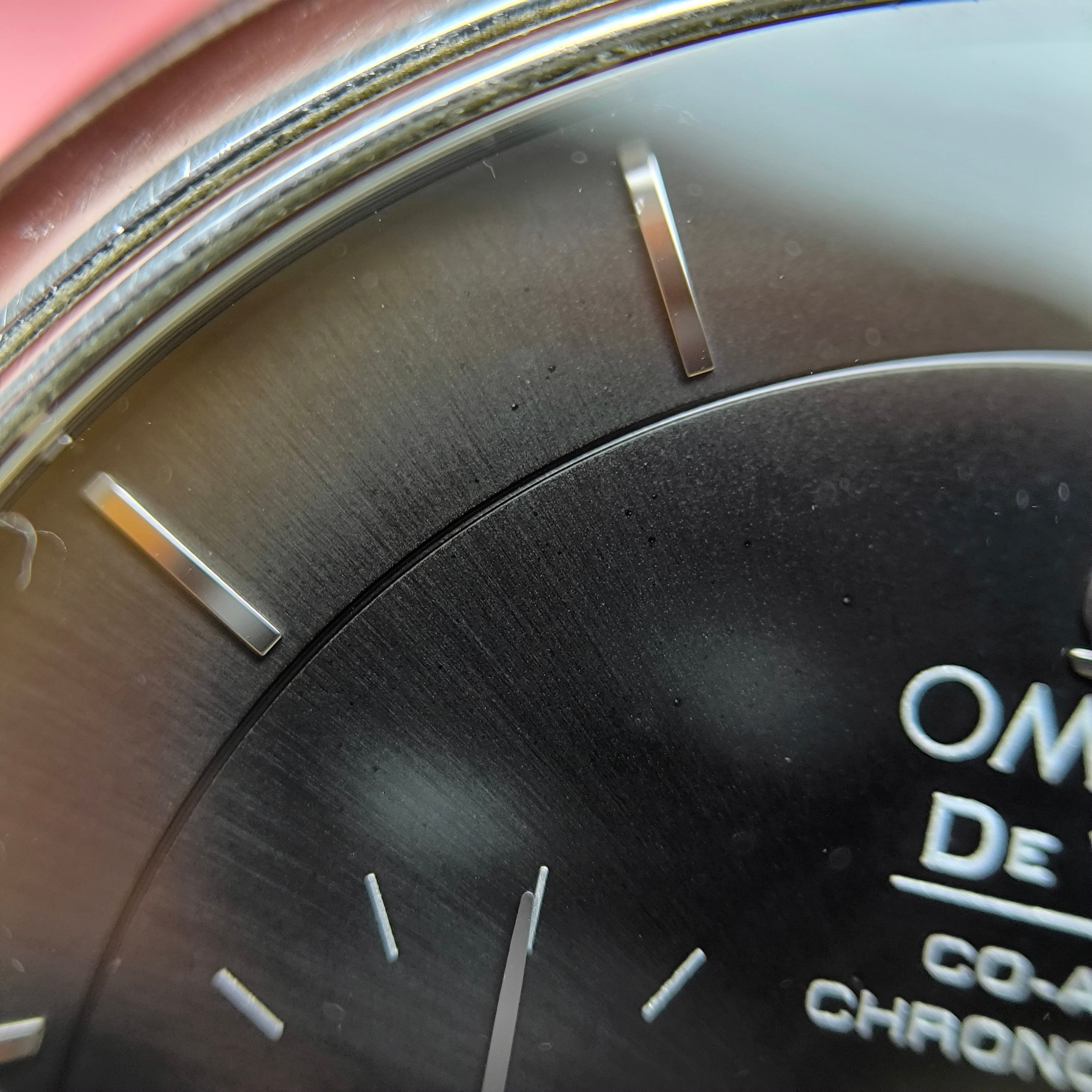 Omega Flying Disc Series 39.5 424.13.40.21.01.001