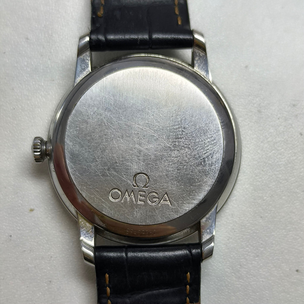 Omega Flying Disc Series 39.5 424.13.40.21.01.001