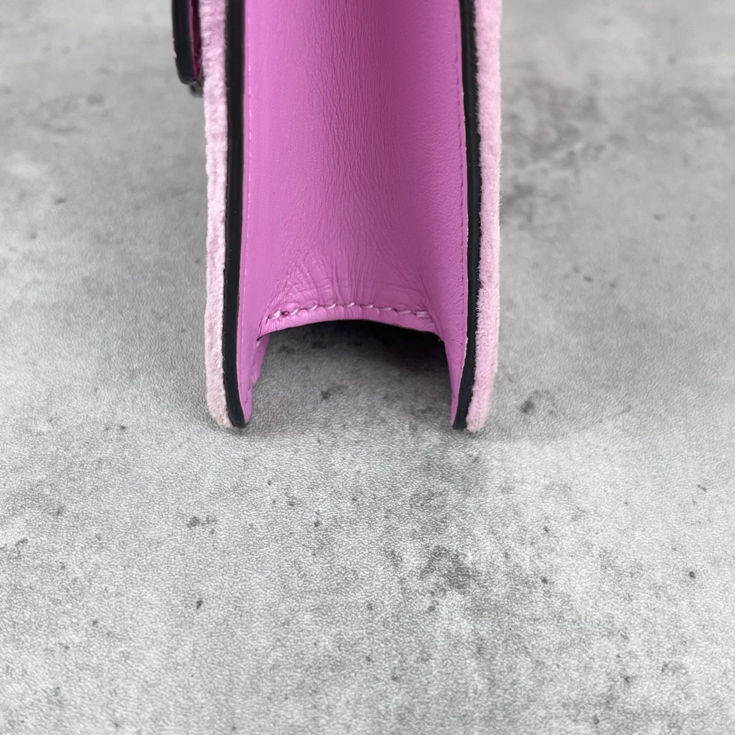 Gucci Velvet Pink
