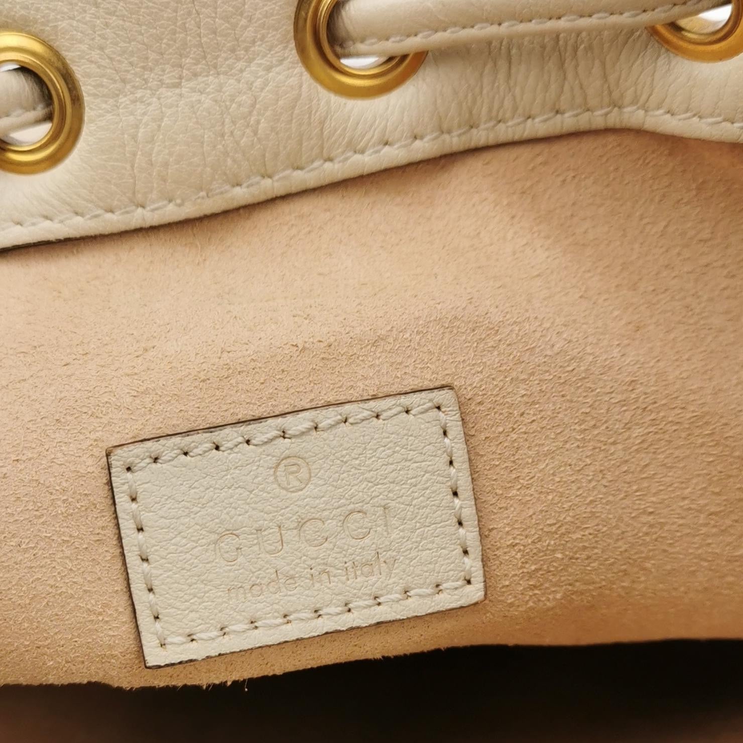 Gucci Crossbody 724667UAAAY9058