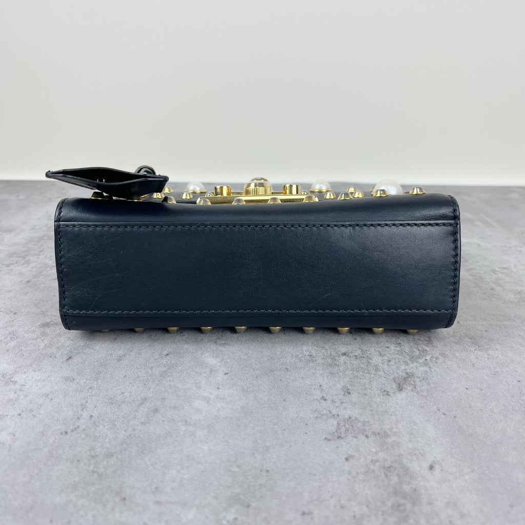 Gucci Black