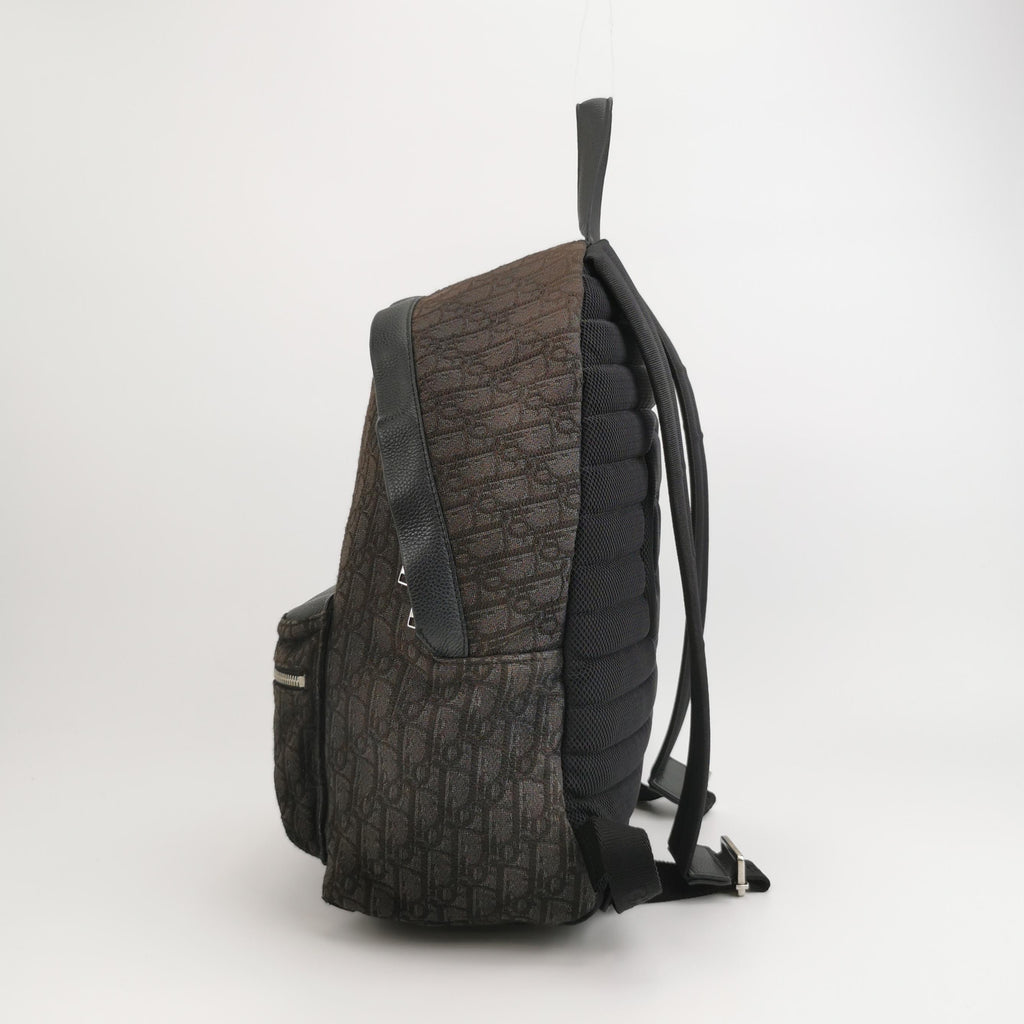 Dior Canvas Backpack 1VOBA088YKY_H00N