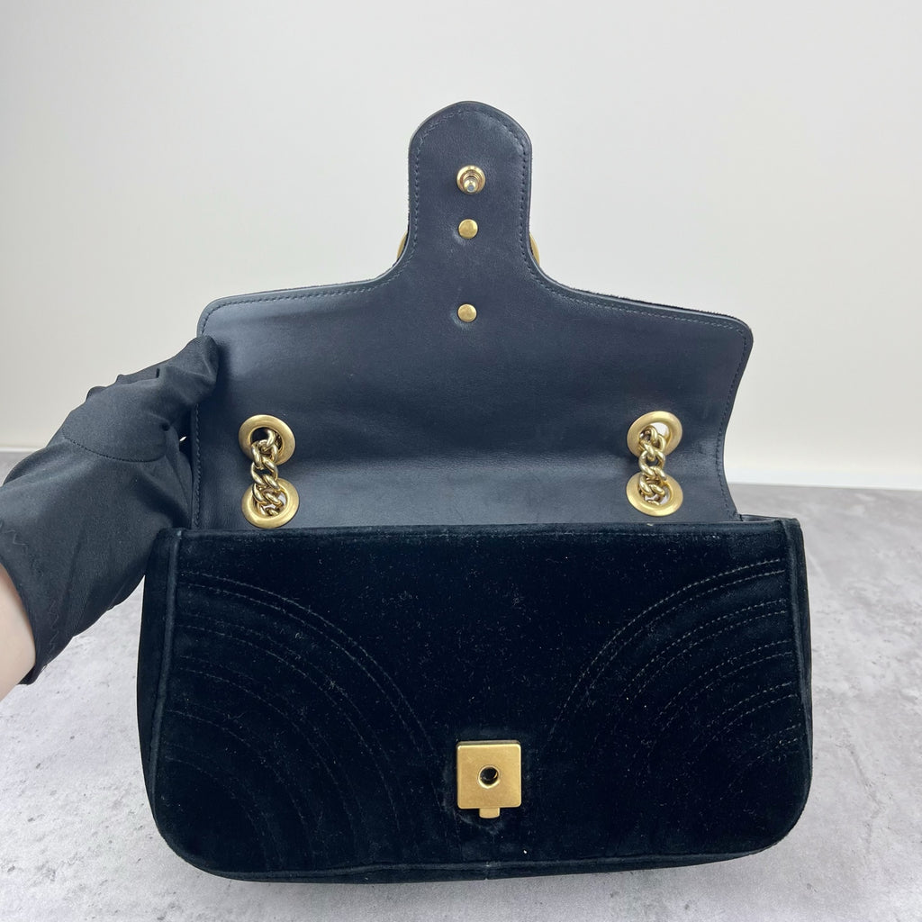 Gucci Velvet Black