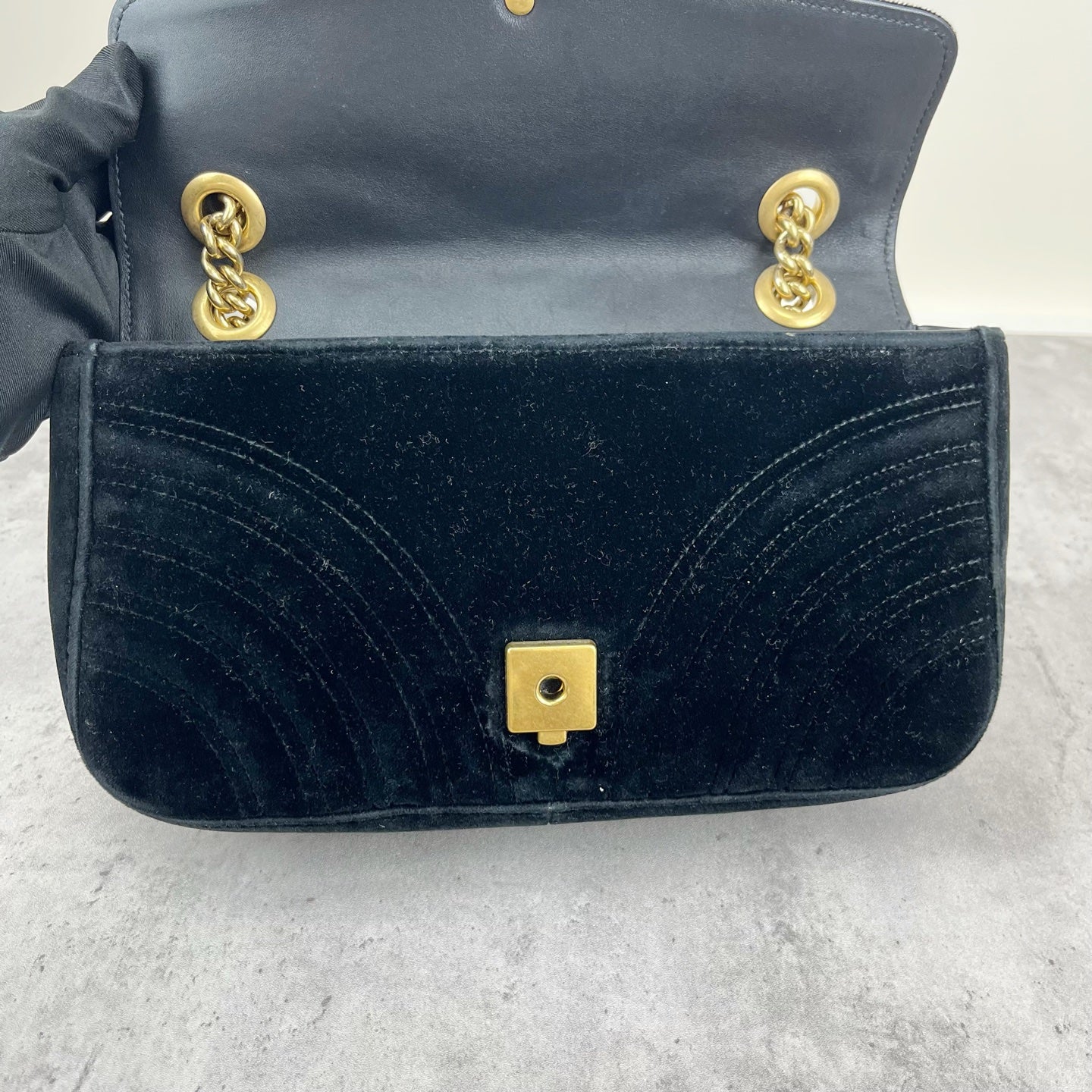 Gucci Velvet Black
