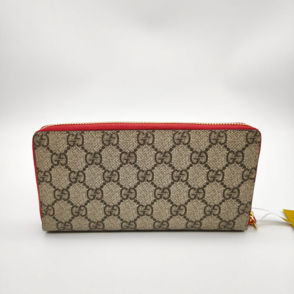 Gucci Red