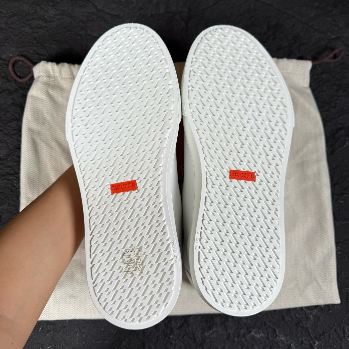 Hermes White Athletic sneakers