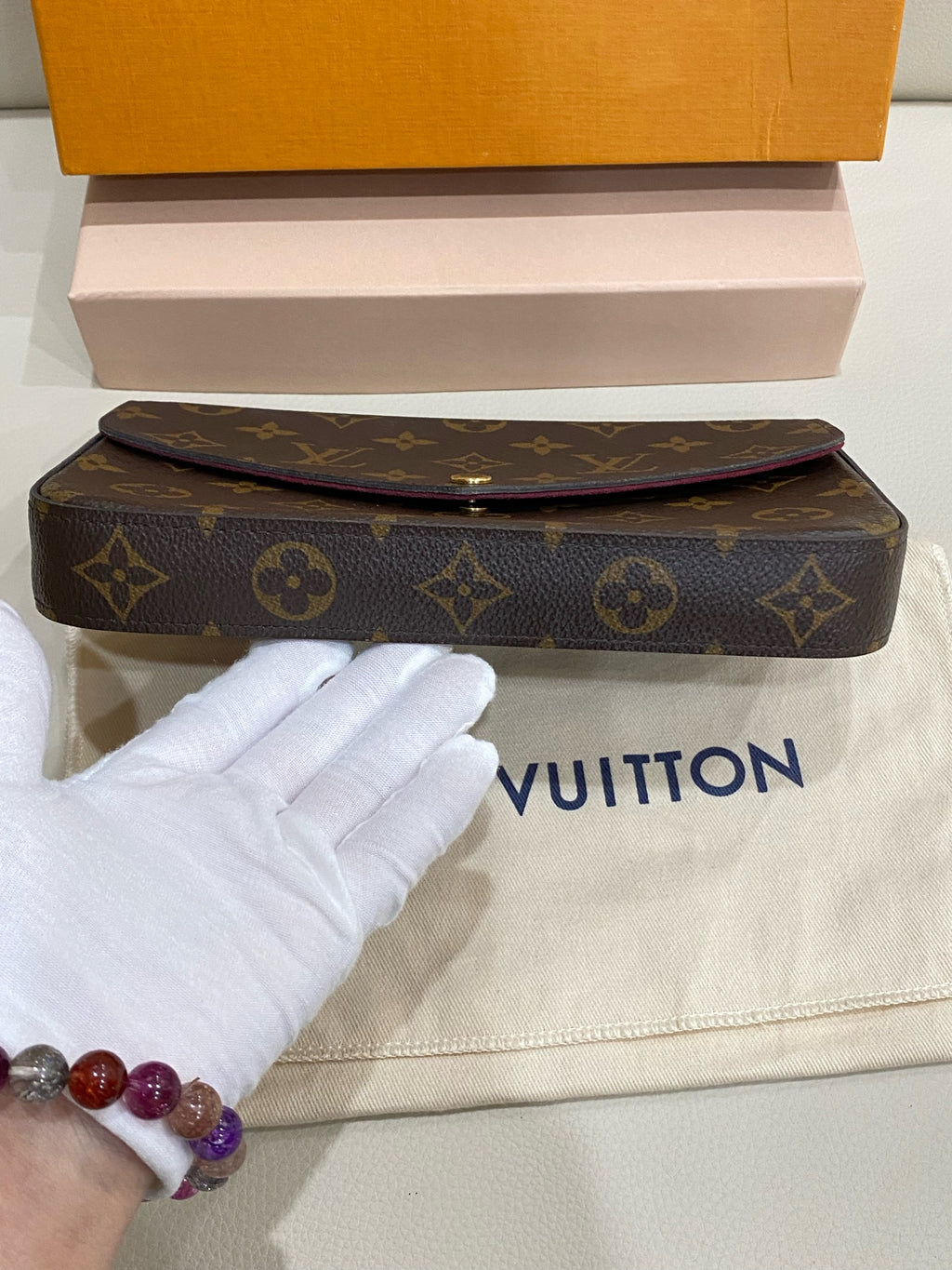 Louis Vuitton Félicie Pochette Alcantara M81896