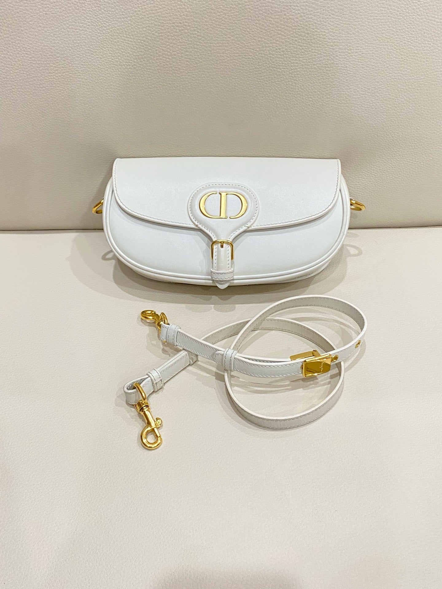 Dior White M9327UMOL_M030