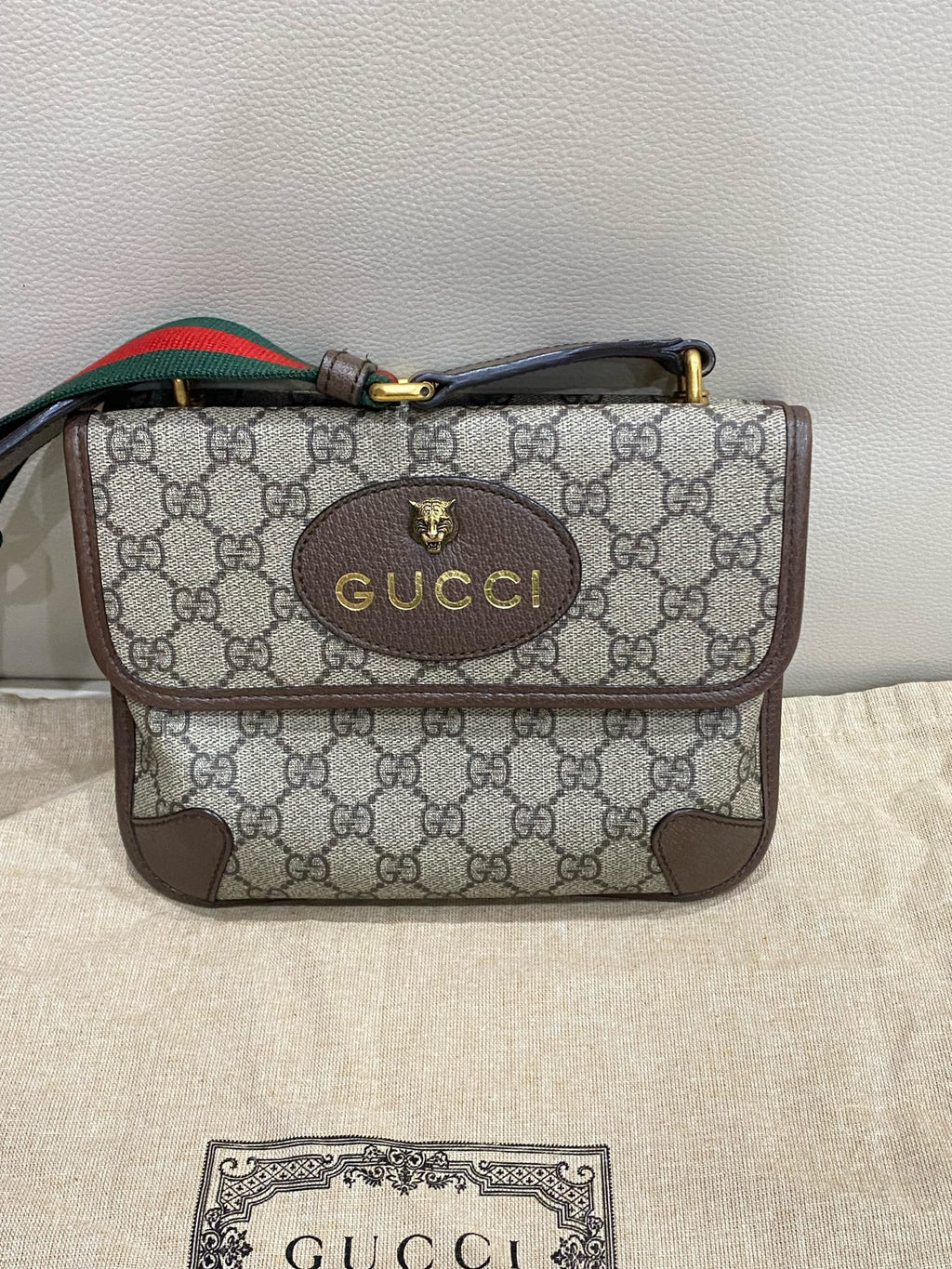 Gucci 5010509C2VT8745