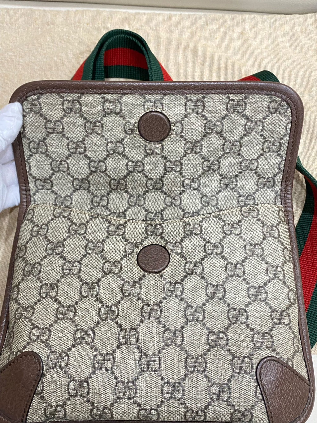 Gucci 5010509C2VT8745