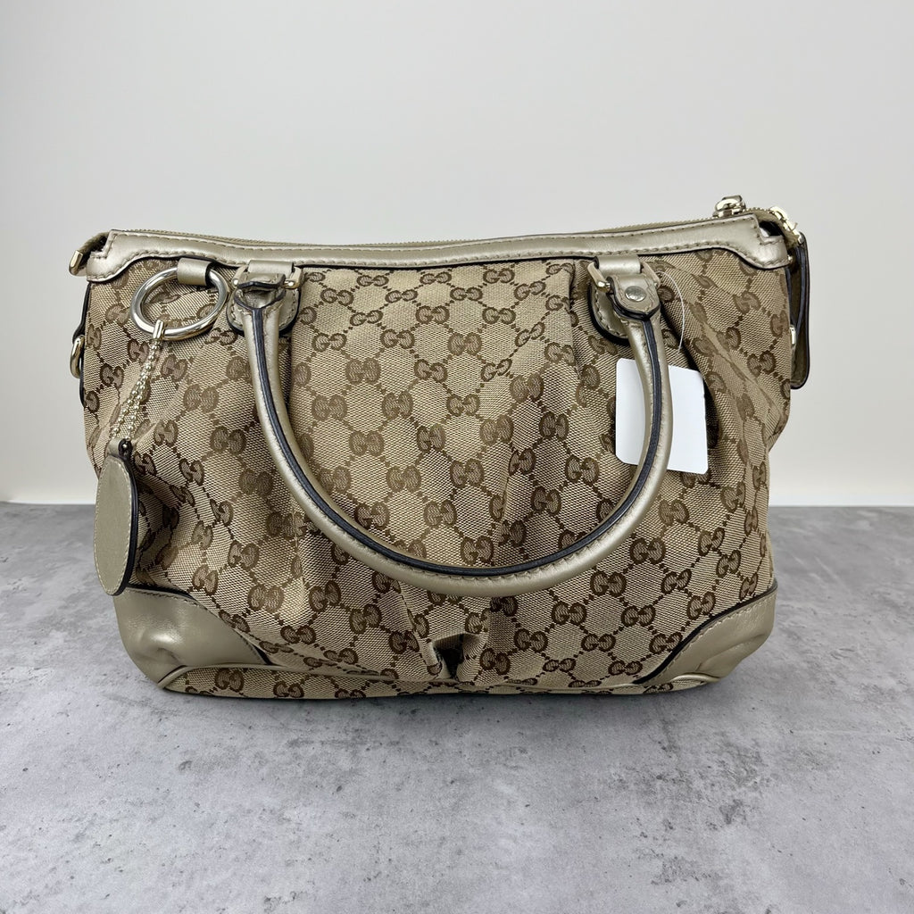 Gucci 247902-FAFXG-9761