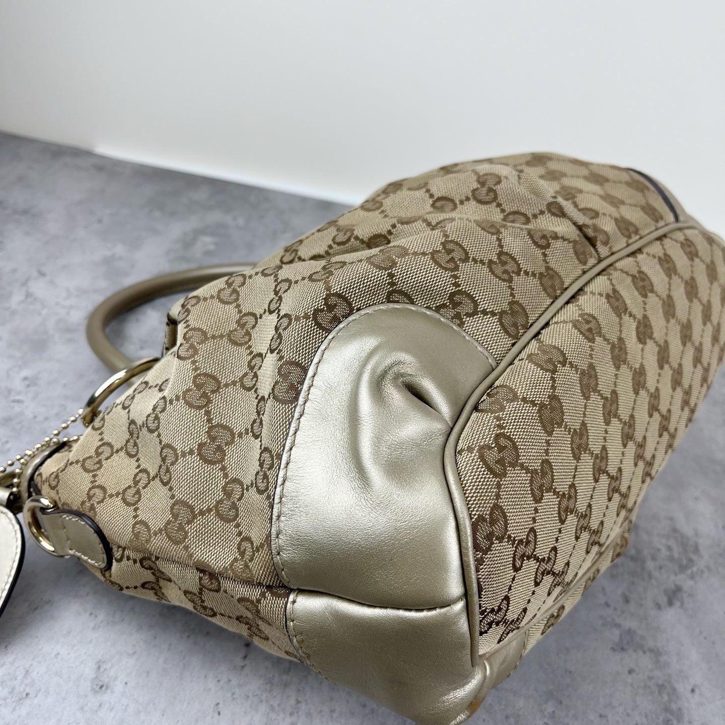 Gucci 247902-FAFXG-9761