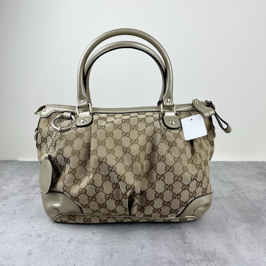 Gucci 247902-FAFXG-9761
