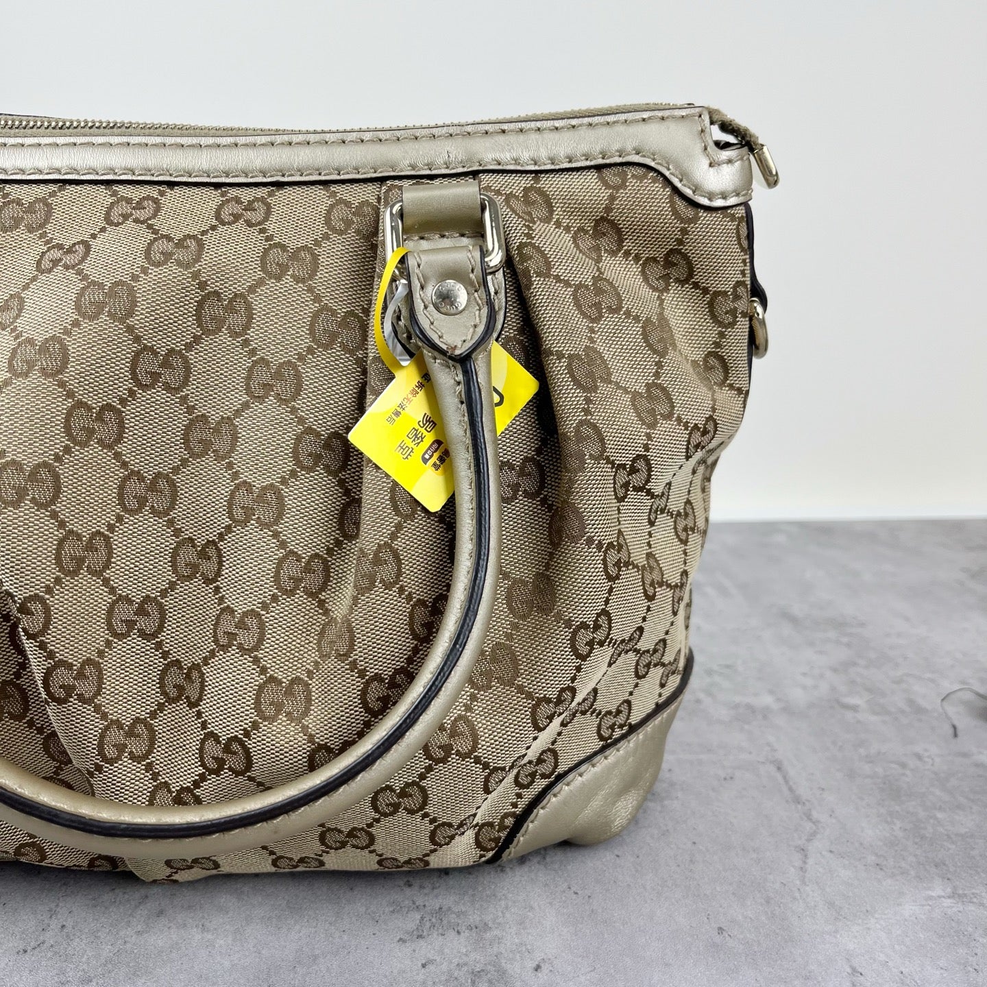 Gucci 247902-FAFXG-9761