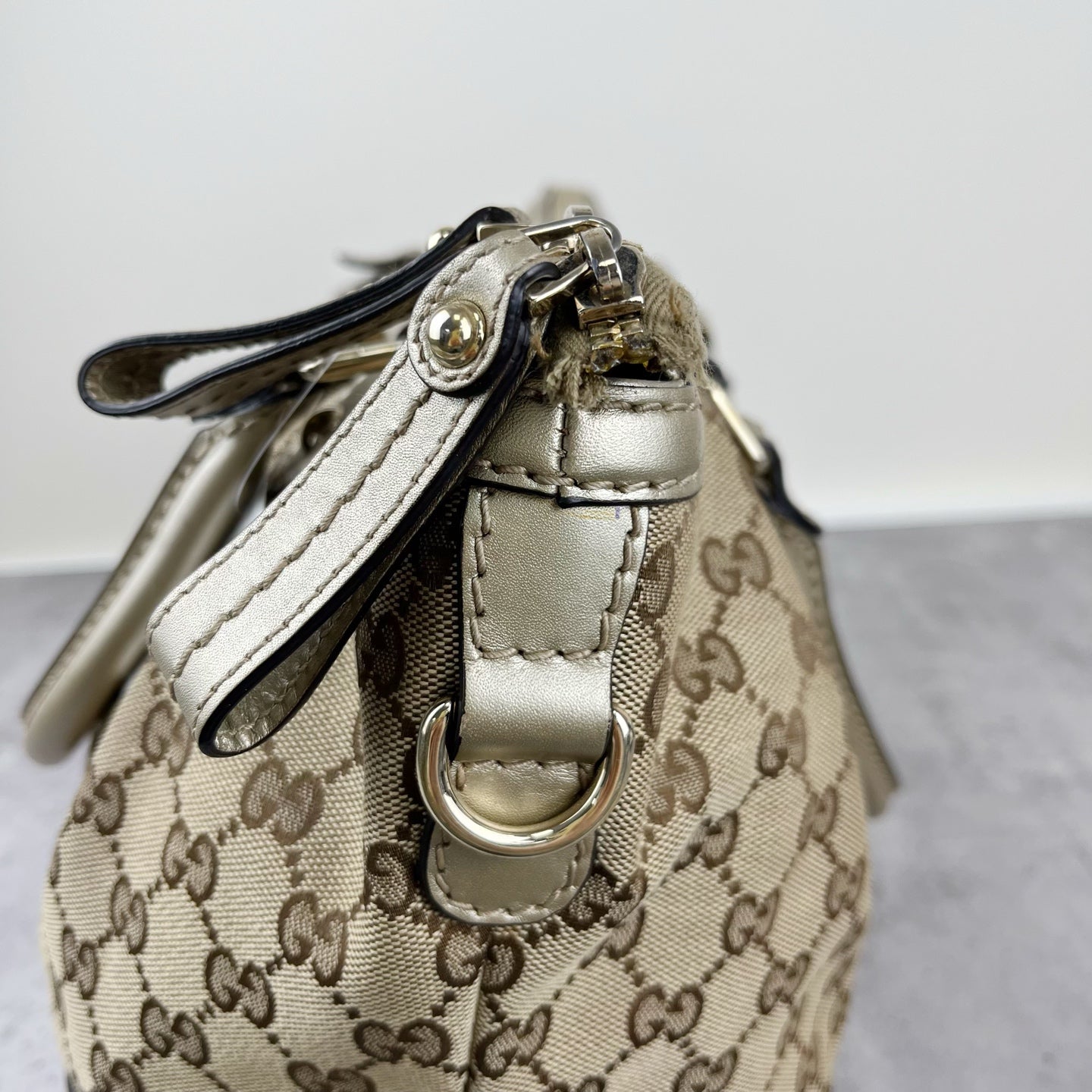 Gucci 247902-FAFXG-9761