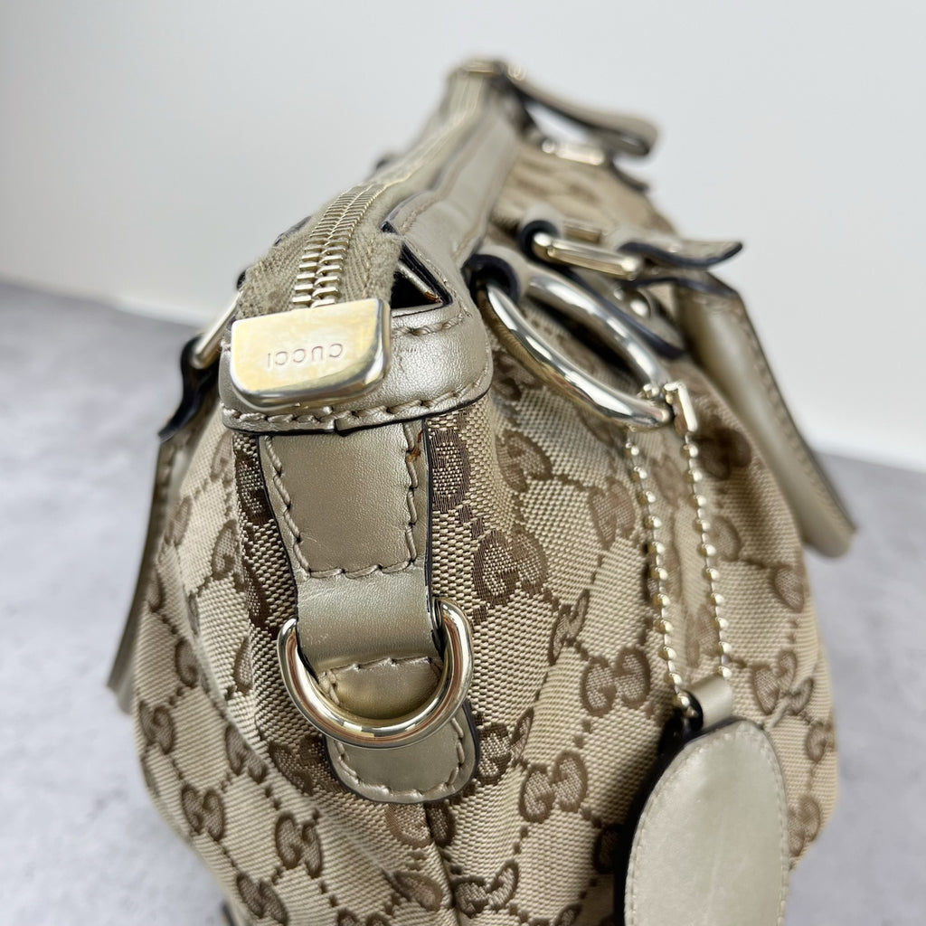 Gucci 247902-FAFXG-9761